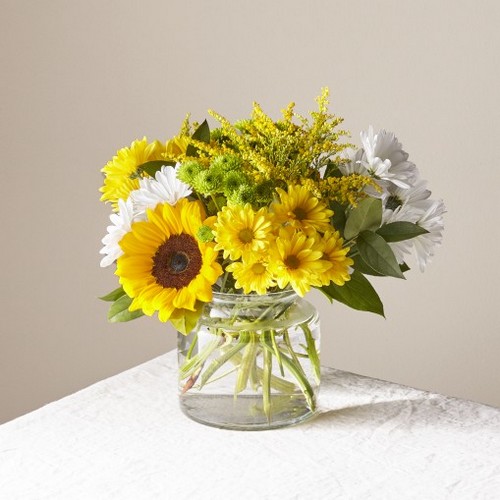 Hello Sunshine Bouquet from Richardson's Flowers in Medford, NJ